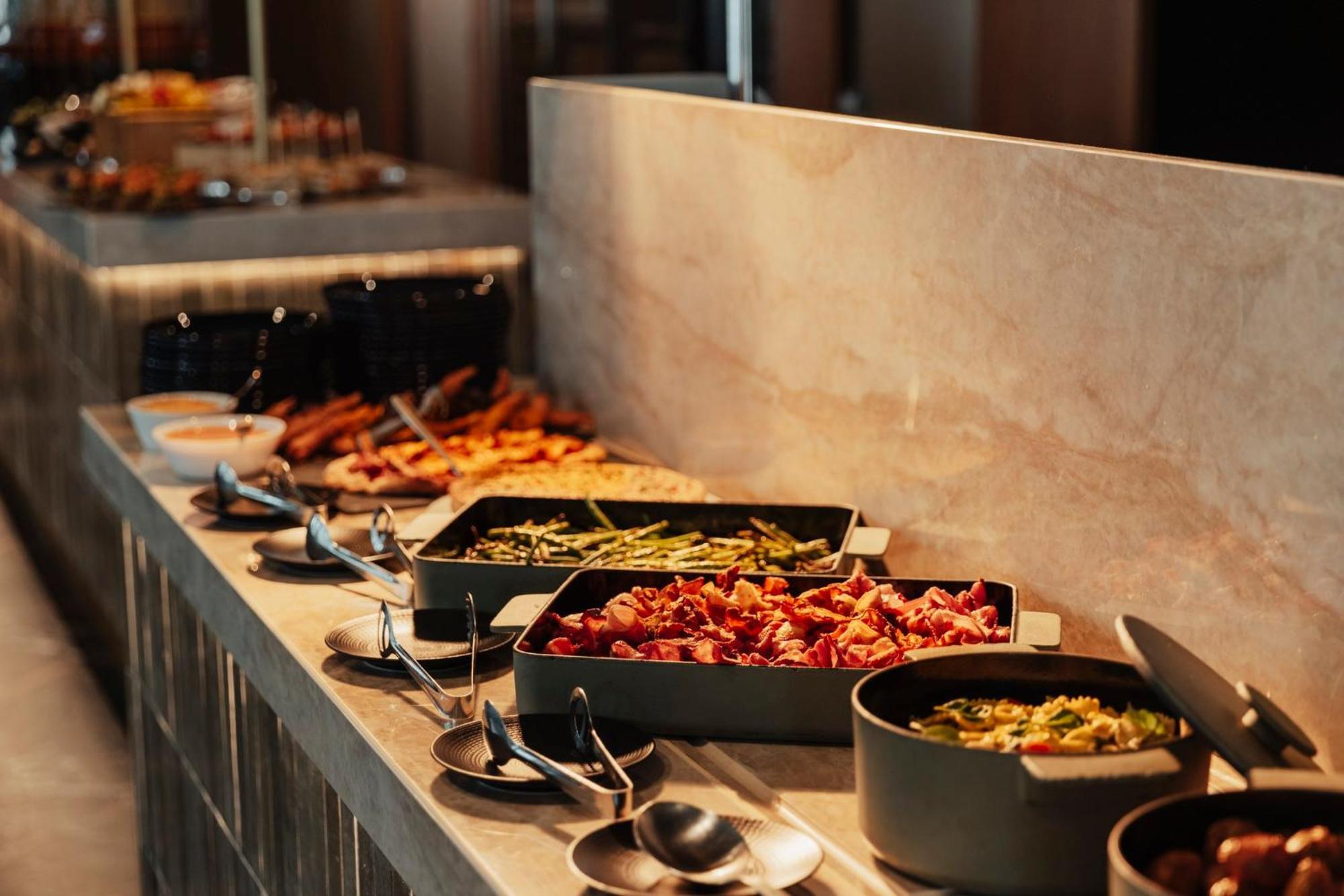 Voco Paris - Porte De Clichy By Ihg Ngoại thất bức ảnh
