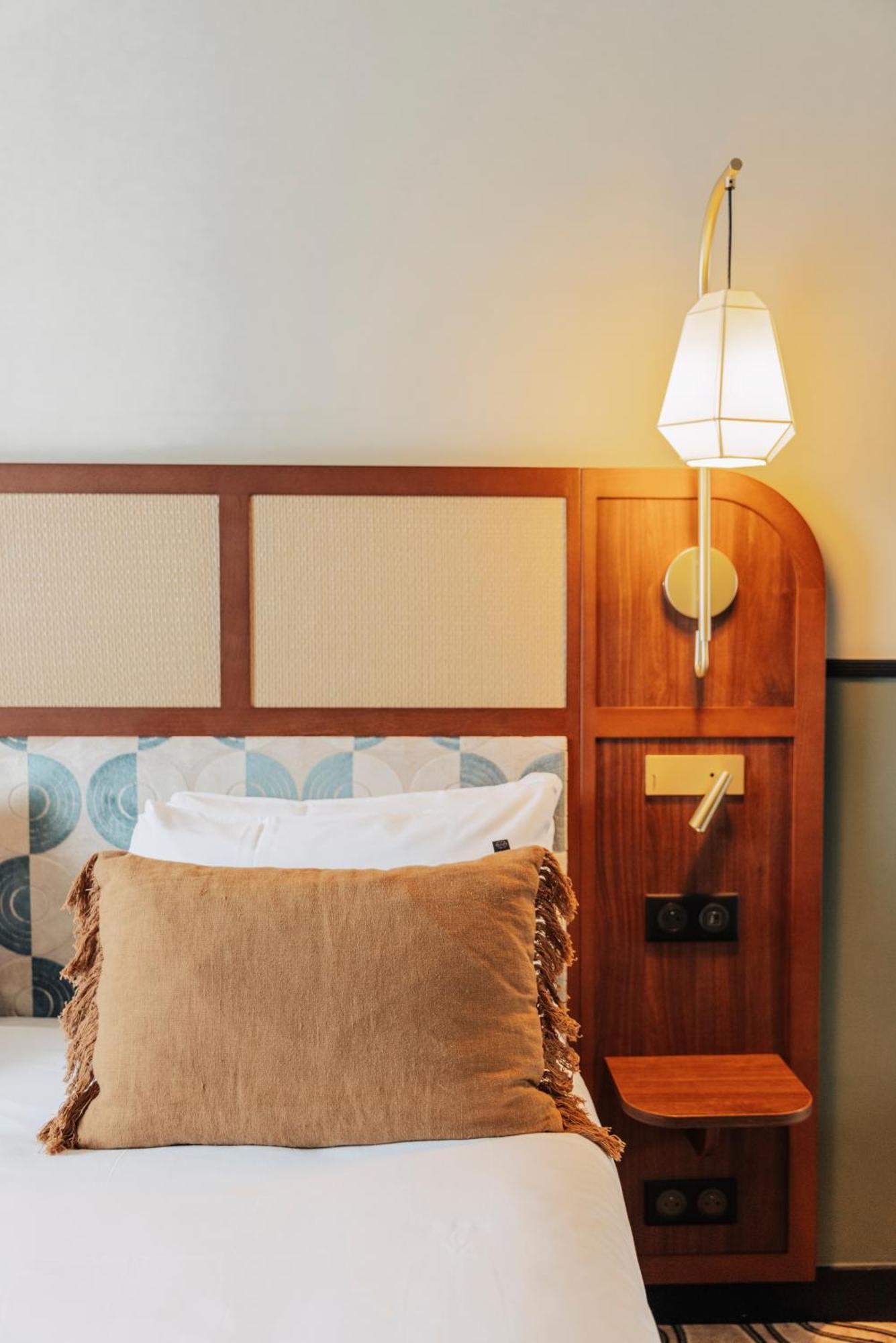 Voco Paris - Porte De Clichy By Ihg Ngoại thất bức ảnh